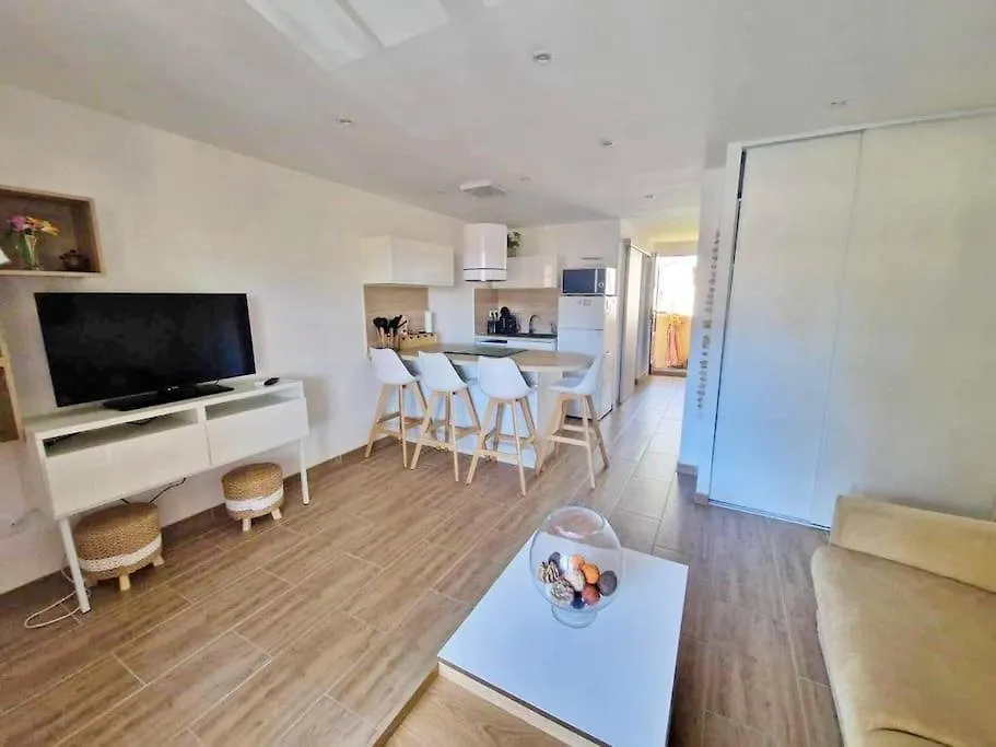 Hameau Des Pins - Plage - Piscine - Wifi - Clim Saint-Raphael  Saint-Raphael (Var)