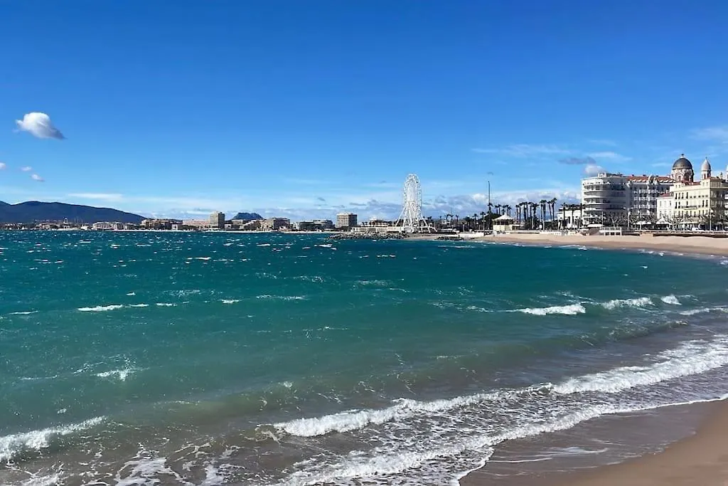 Hameau Des Pins - Plage - Piscine - Wifi - Clim Saint-Raphael  France