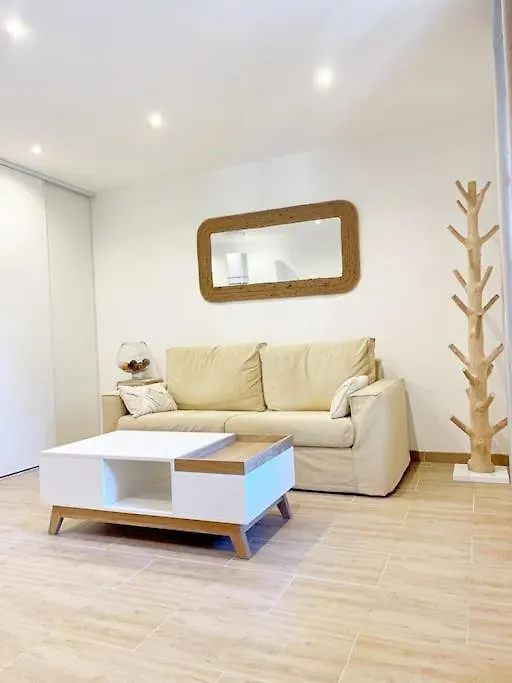 Hameau Des Pins - Plage - Piscine - Wifi - Clim Saint-Raphael  0*, Saint-Raphael (Var)