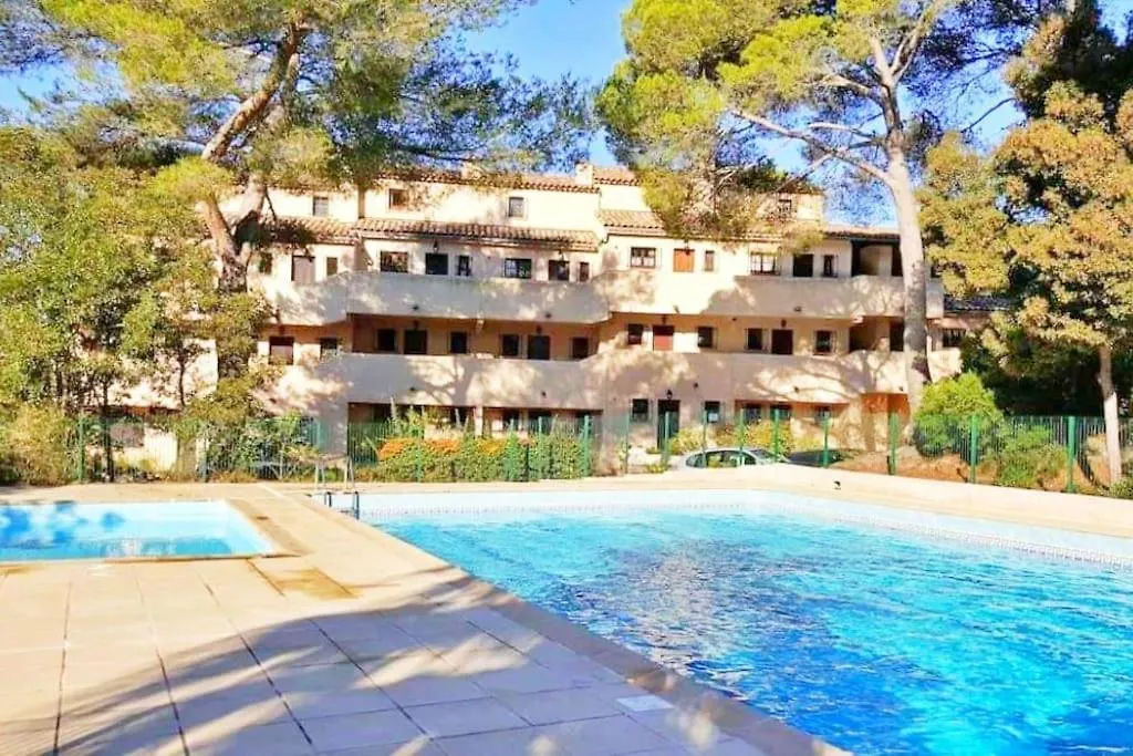 Hameau Des Pins - Plage - Piscine - Wifi - Clim Saint-Raphael  0*, Saint-Raphael (Var) France